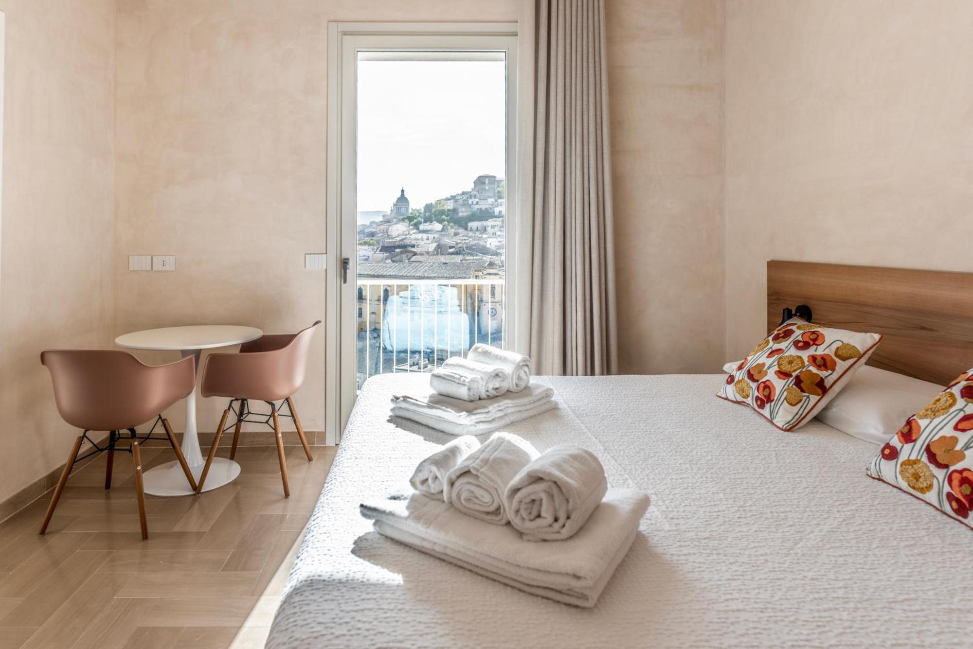 La Casa Di Irene - Suites Con Vista 拉古萨 外观 照片