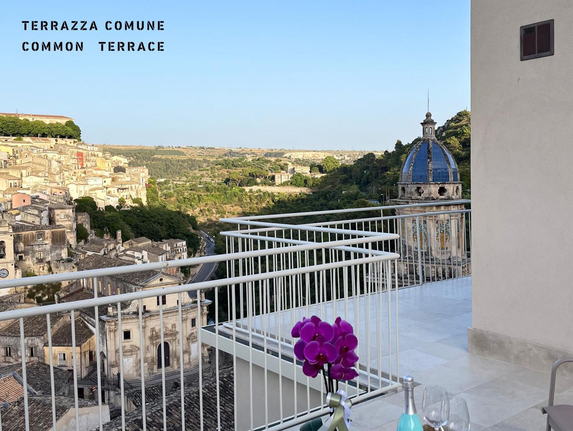 La Casa Di Irene - Suites Con Vista 拉古萨 外观 照片