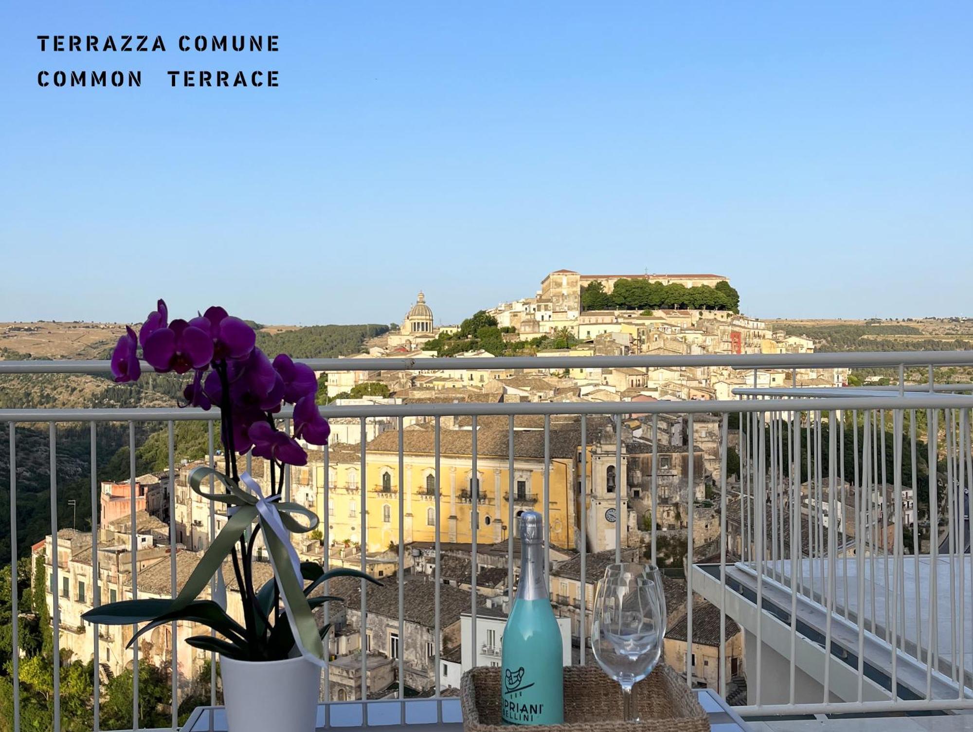 La Casa Di Irene - Suites Con Vista 拉古萨 外观 照片